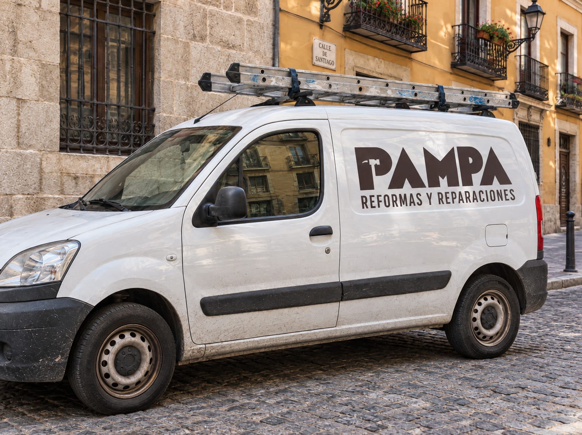 Pampa — Una empresa de reformas que se presenta con oficio